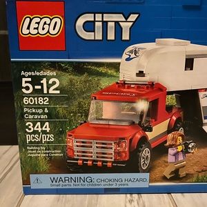 Lego City Pickup & Caravan - Brand New
